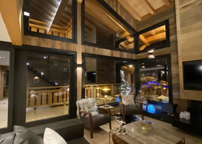 Aguila - Jacuzzi Et Sauna Panoramique - Vue Spectaculaire Шале